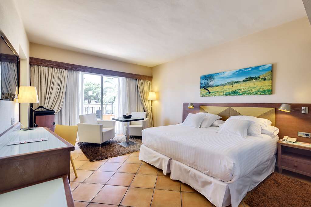 Отель Occidental Playa De Palma Плайя де Пальма Экстерьер фото